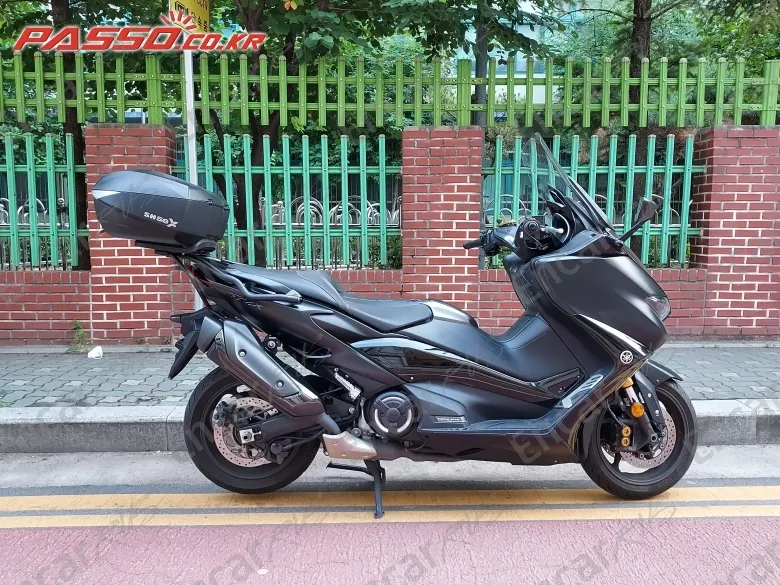 YAMAHA T MAX 560 - фото 0