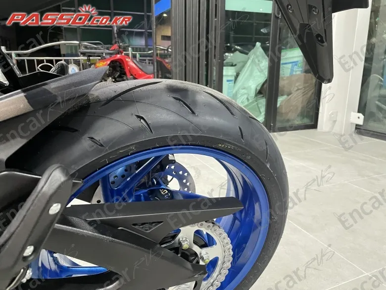 SUZUKI GSX S 1000 GT - фото 5