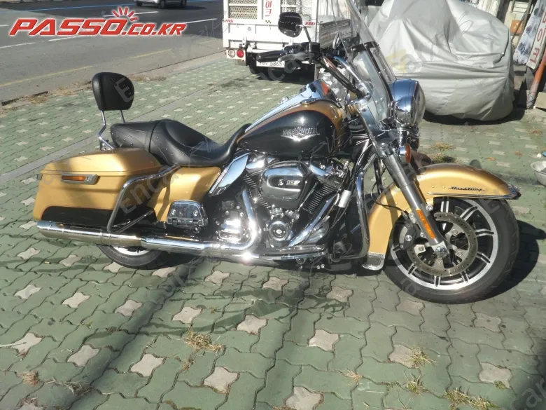 HARLEY-DAVIDSON FLHR - фото 0