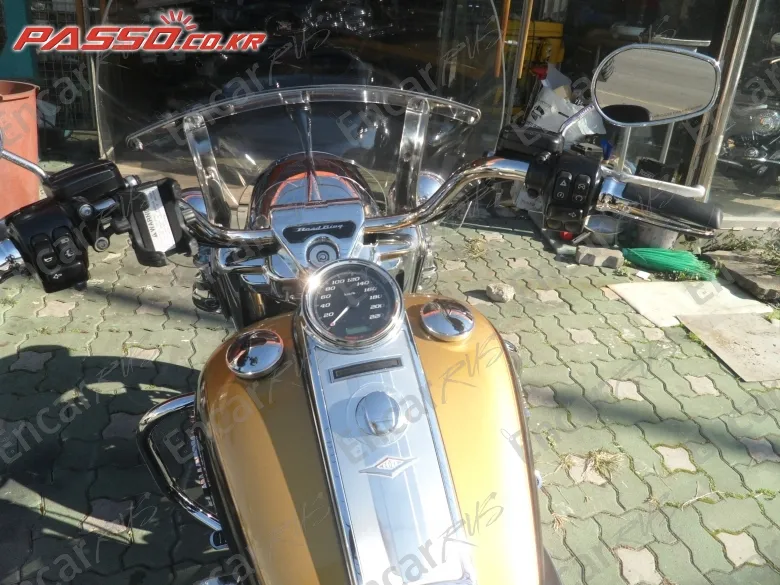 HARLEY-DAVIDSON FLHR - фото 3