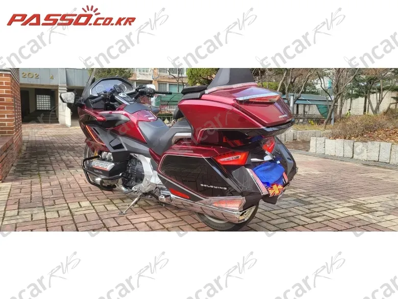 HONDA GOLDWING TOUR DCT AIRBAG - фото 2