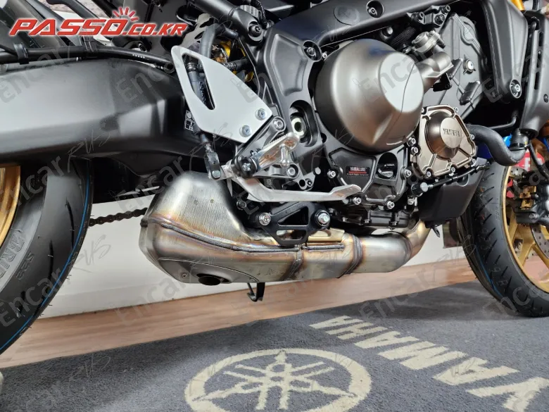 YAMAHA XSR 900 - фото 6